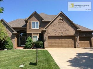 2624 SW Wintercreek Dr, Lees Summit, MO 64081