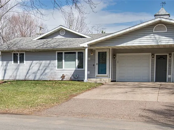 122 18th Street, Menomonie, WI 54751