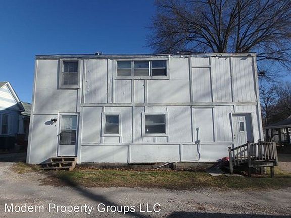 2nd image of 407 N 8th St APT B