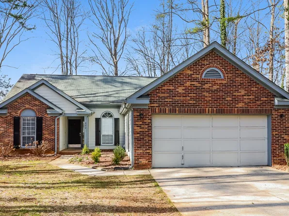 202 Aurora Ln, Huntersville, NC 28078