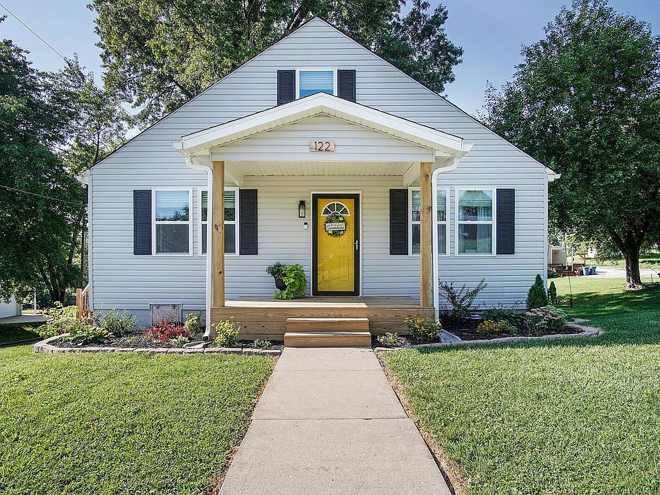 1st image of 122 Sunset Ave
