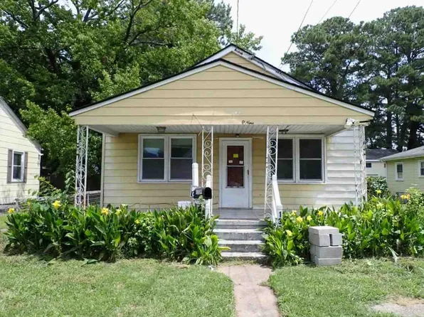 1309 Hoover Ave, Chesapeake, VA 23324