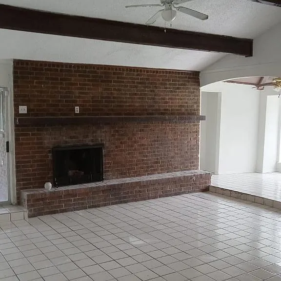 1140 Shadywood Ln — Photo 16