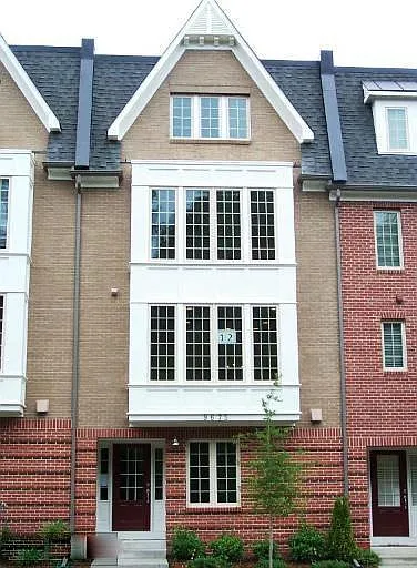 9675 Cedar Farm Cir — Photo 1