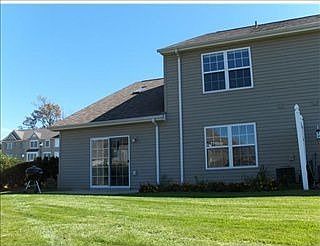 3rd image of 3012 Ironwood Cir