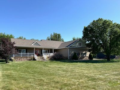 740 N Harmon Dr, Mitchell, SD, 57301