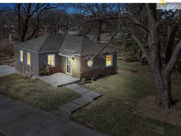 2nd image of 2806 S 23rd St