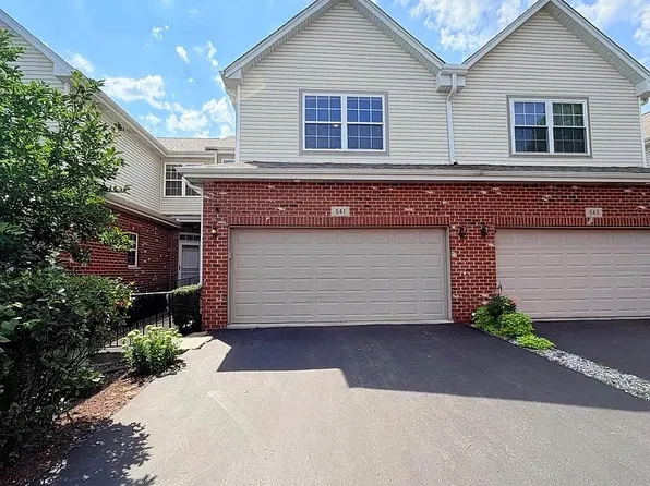 541 Goodwin Dr, Bolingbrook, IL 60440