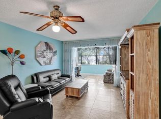 3080 Holiday Springs Blvd APT 202, Margate, FL 33063