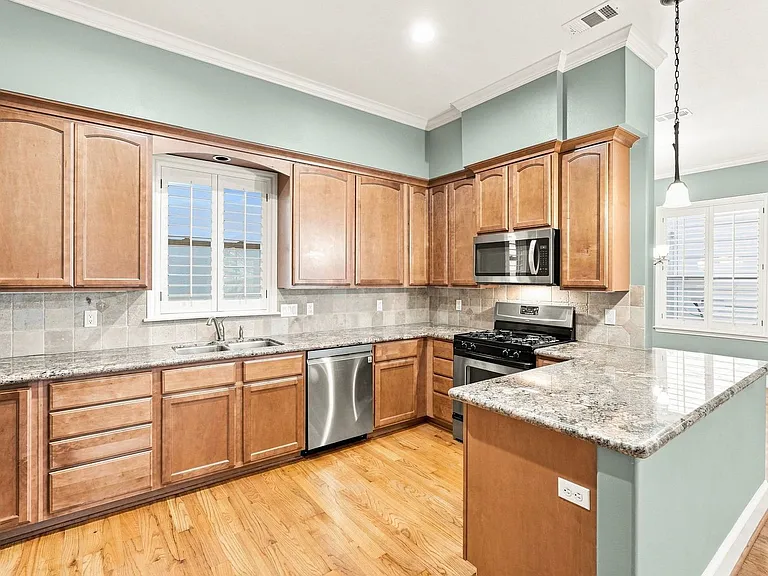 1714 Ovid St #A — Photo 14