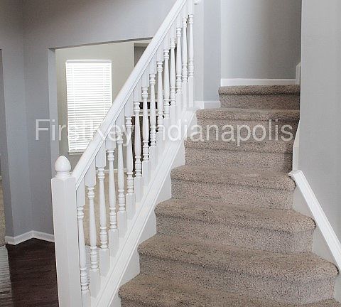 4th image of 8778 N Autumnview Dr