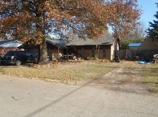402 N Bell St, Vinita, OK 74301