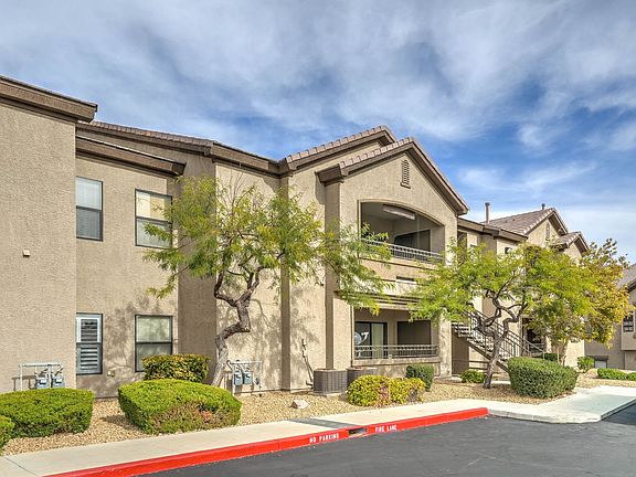 2nd image of 8250 N Grand Canyon Dr Unit 1046