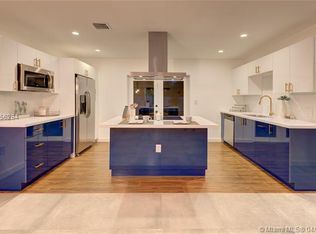 1565 NW 126th St, North Miami, FL 33167