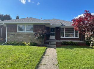 18135 Empire Ave, Eastpointe, MI