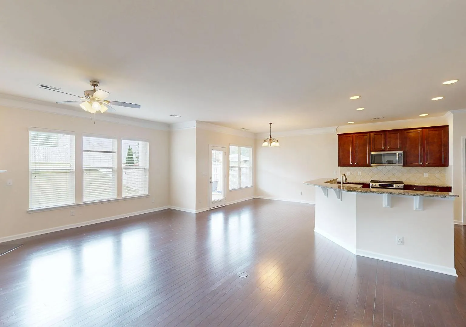 6712 Coral Rose Rd — Photo 3