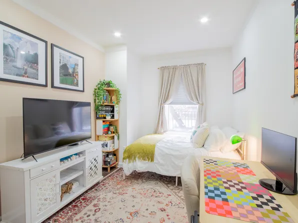 101-04 4th Avenue image 15 of 27