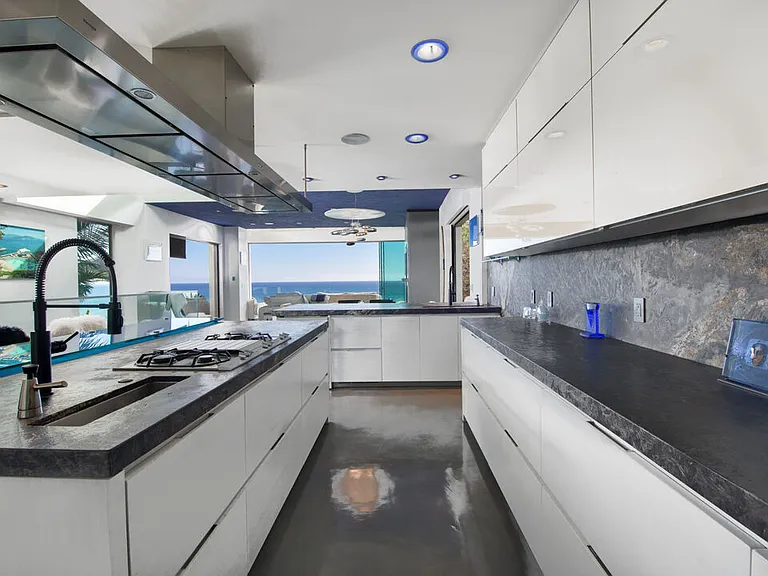 33406 Pacific Coast Hwy — Photo 10