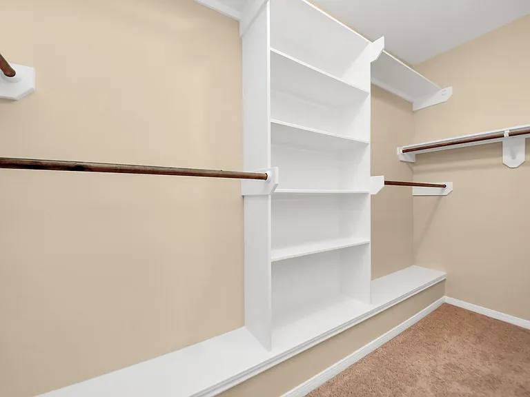 323 N Esplanade Ln — Photo 24