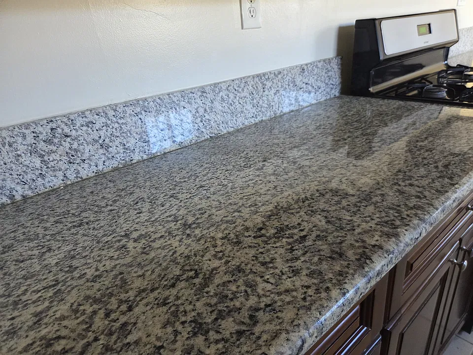 1545 Plaza Del Amo #9