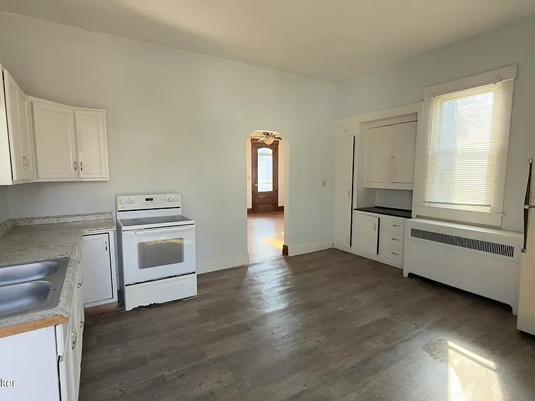 2121 Culbertson Ave #D — Photo 11