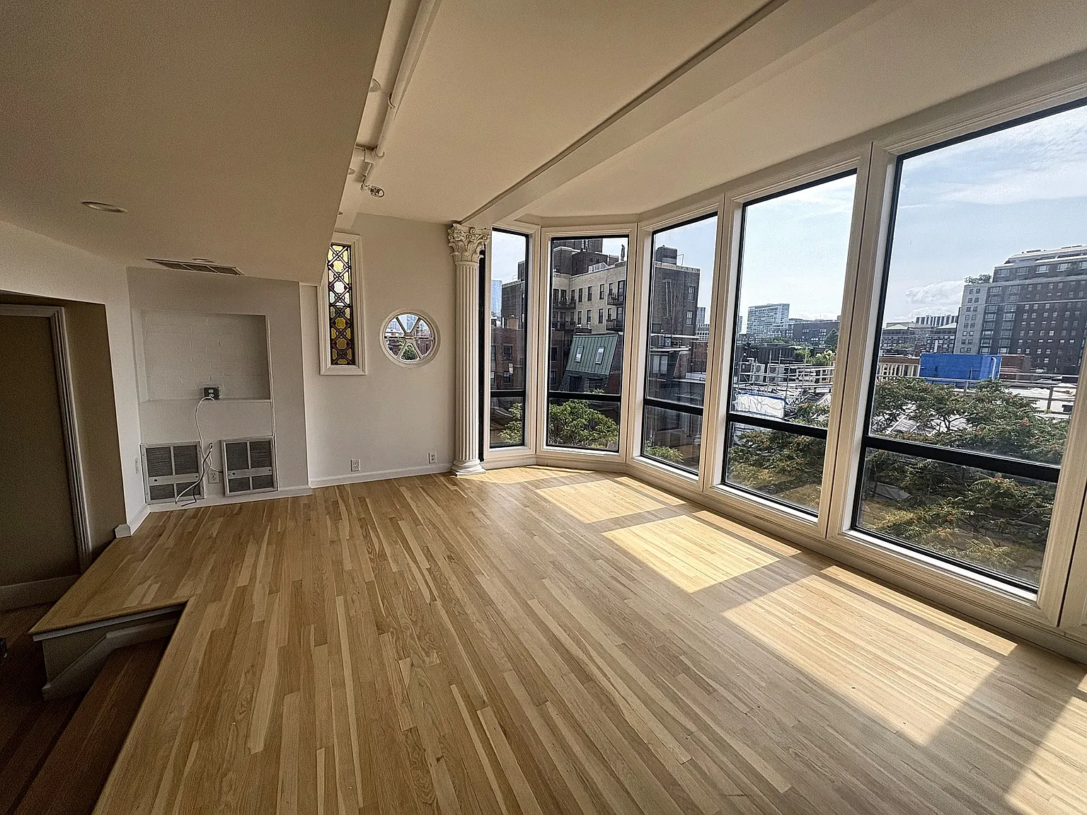 2 bed, $6,500 — Photo 3