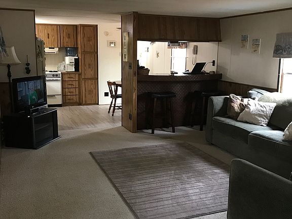 4th image of 37355 Georgia Dr
