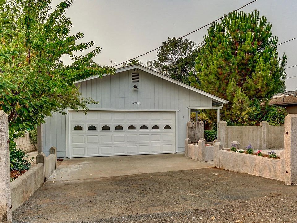1st image of 3940 La Mesa Ave