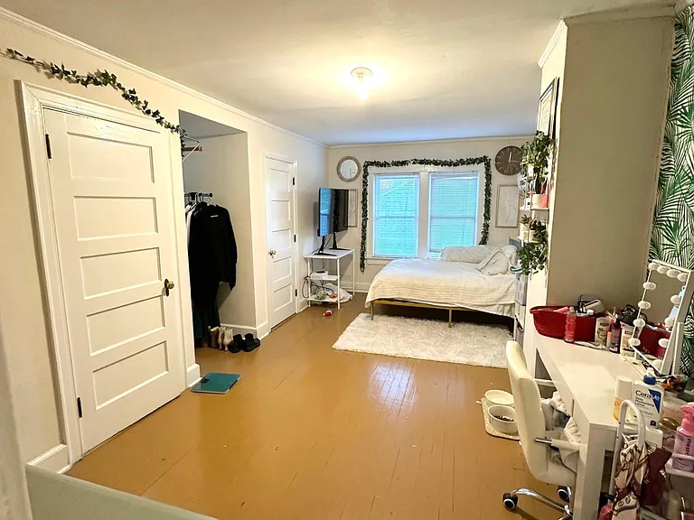 131 S Pickens St #3 — Photo 4
