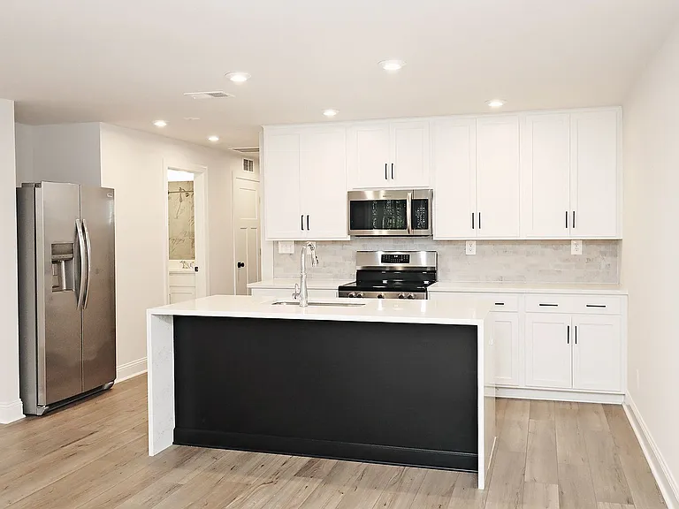 2411 Anlee Rd #B — Photo 5