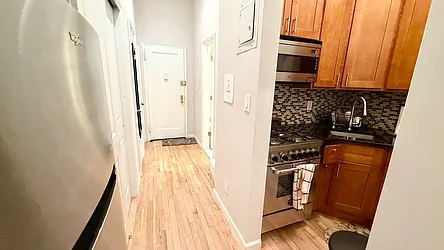 Rented by HOLTON REAL ESTATE INC.