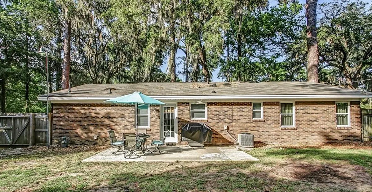 Property Photo - 106 Penrose Dr