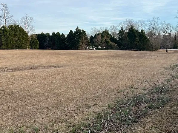 67 Three Oaks Ct, Prosperity, SC 29127