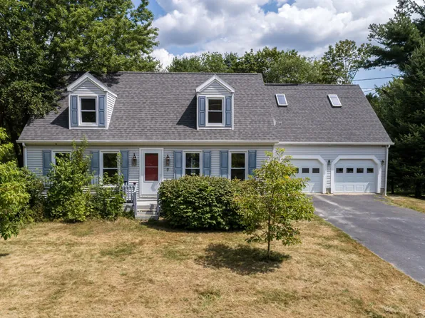 7 Seekins Drive, Bath, ME 04530