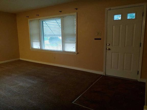 3rd image of 1440 Saint Bernadette Ln