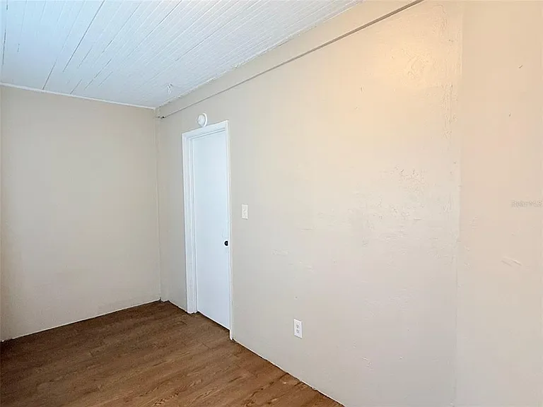 2010 22nd St S — Photo 26
