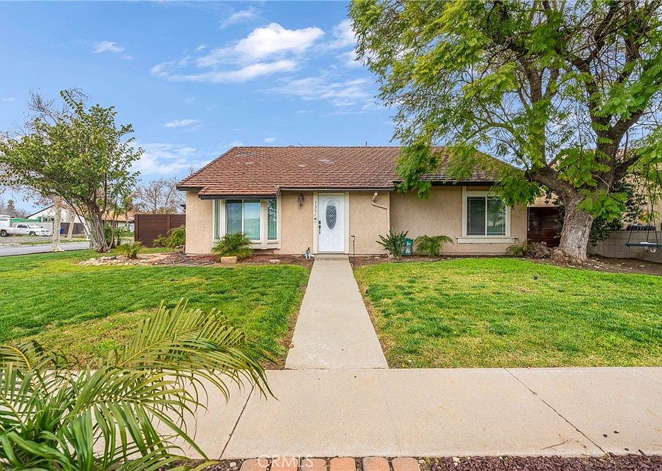 1356 W Grove St, Rialto, CA 92376 | Zillow