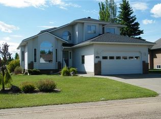 5606 N 46th Ave W, Forestburg, AB T0B 1N0