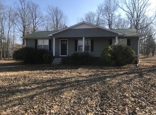 1062 W Point Rd, Lawrenceburg, TN 38464