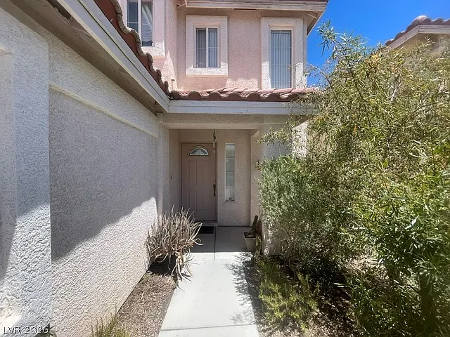 9492 Encanto Cavern Ct — Photo 3