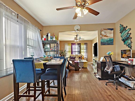 3rd image of 2207/2209 Blake AVENUE