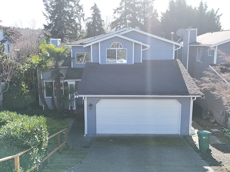 639 8th Ave — Photo 69
