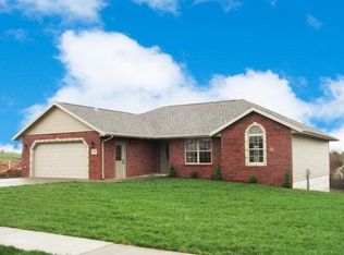 1707 Morgan Ct, Jefferson City, MO 65109