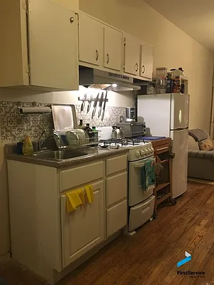 Rented by FirstService Realty (legacy) | media 7