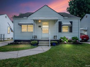 25508 Culver St, Saint Clair Shores, MI