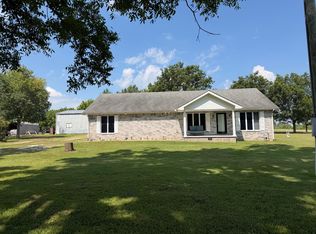 3110 N 3rd St, Chetopa, KS 67336