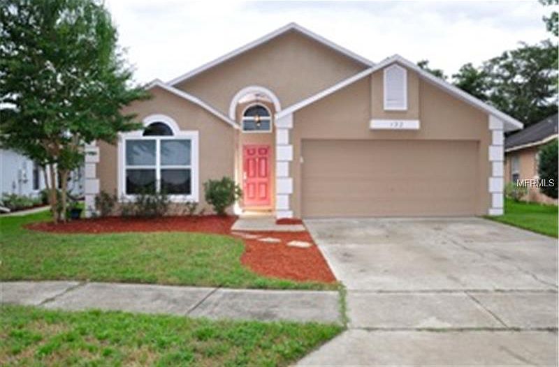 1st image of 132 Lakebreeze Cir