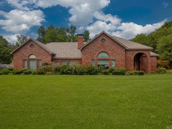 209 Morningside Dr, Bryant, AR 72022