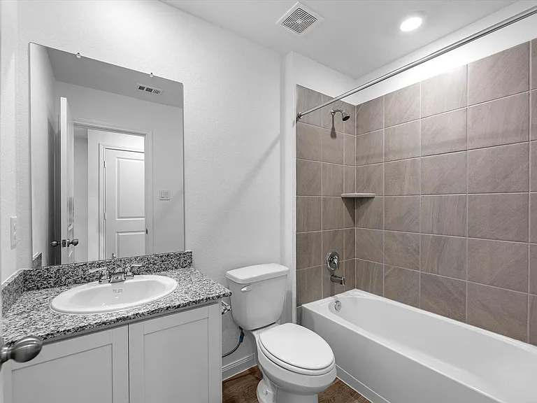 14659 New Village Dr — Photo 18