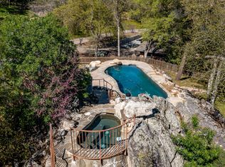 43620 Washburn Dr, Three Rivers, CA 93271